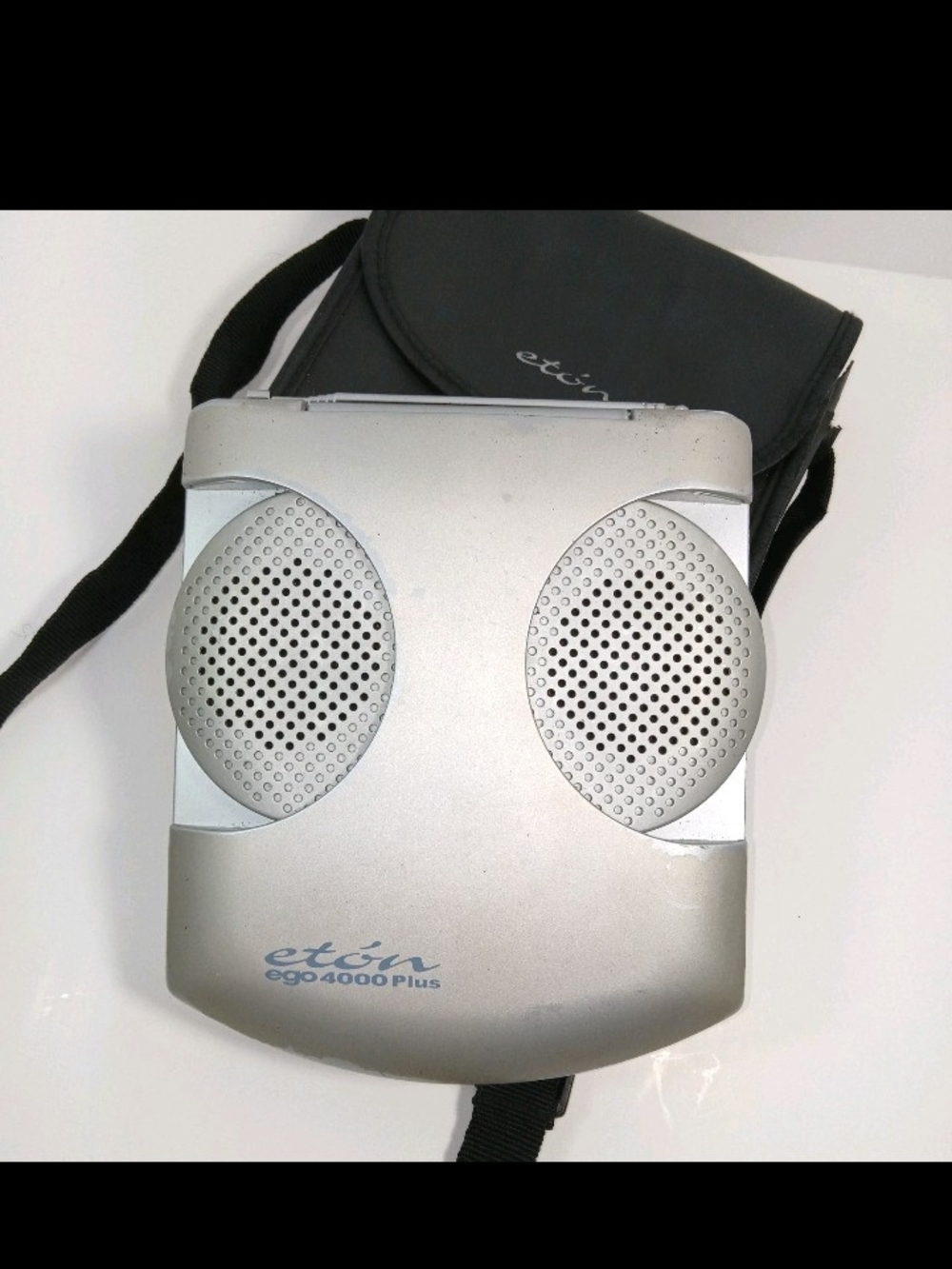Etón Ego 4000 Plus Portable Personal CD Player Silver
